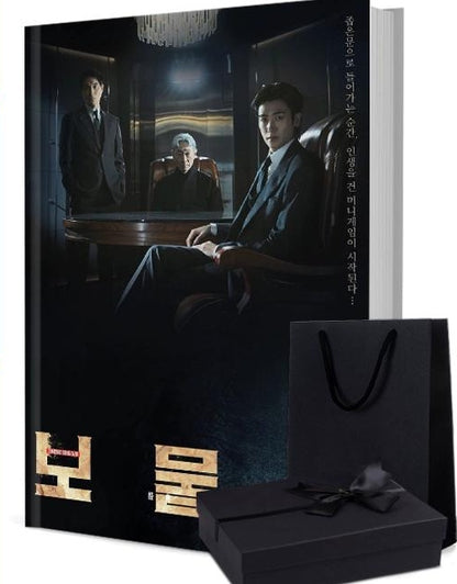 スン・チエン(孫千) 写真集1冊 A4ポスター4枚 しおり4枚 LOMOカード10枚