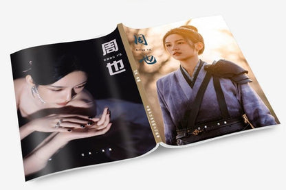 パク・ボゴム 写真集1冊 A4ポスター4枚 しおり4枚 LOMOカード10枚
