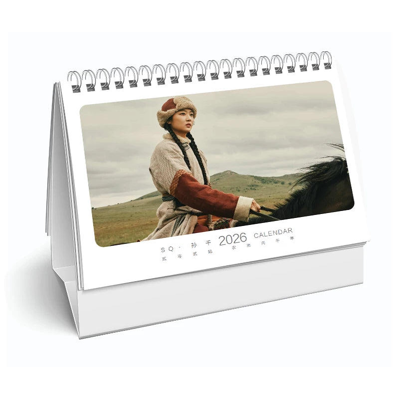 スン・チエン(孫千) 写真集1冊 A4ポスター4枚 しおり4枚 LOMOカード10枚