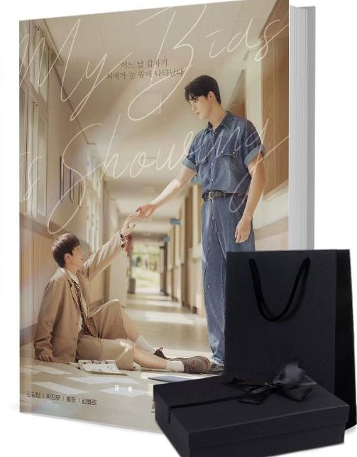 推しが現れた!? 写真集1冊 A4ポスター4枚 しおり4枚 LOMOカード10枚